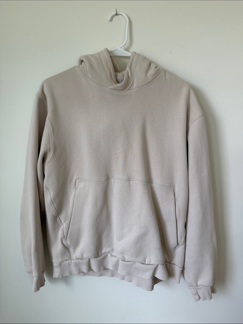 Men's Lululemon Neutral Beige Hoodie Sweatshirt